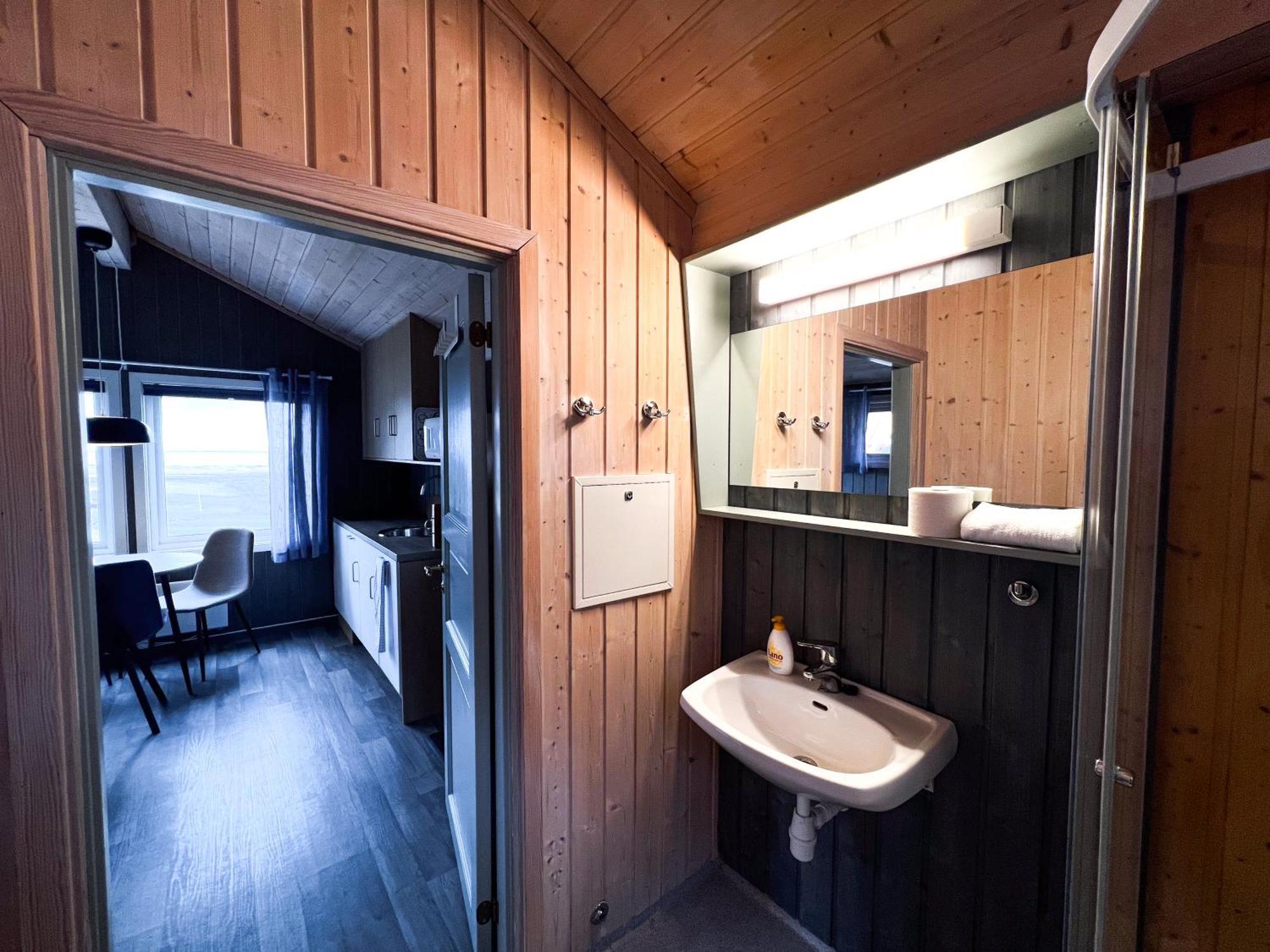 Lofoten Beach Camp Рамберг Экстерьер фото